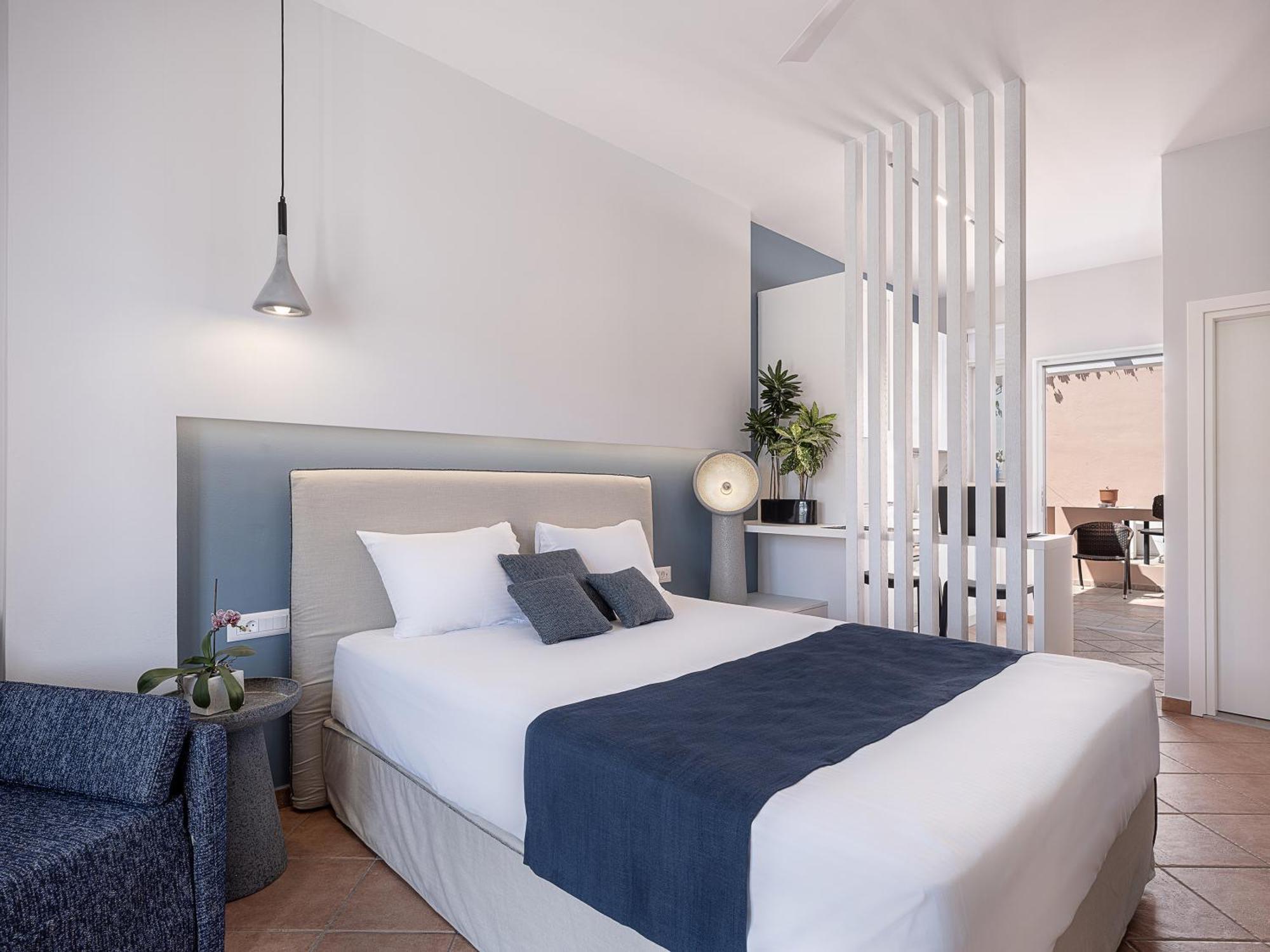 Elena Seafront Luxury Apartments Almirida Exterior foto